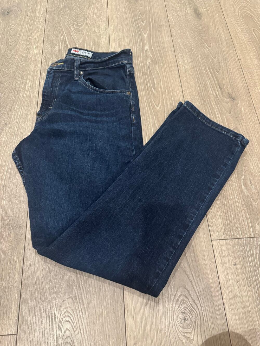 Wrangler Slim Straight Dark Wash Jeans Mens 32x30 Stretch Denim